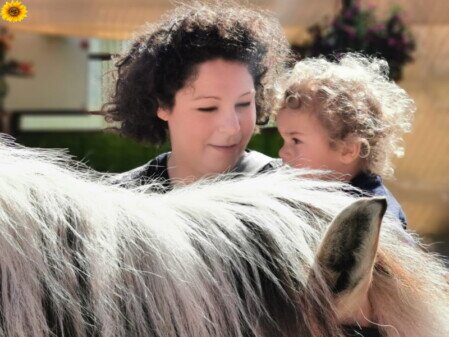 Mutter und Kind Tag mit Pony Oma Opa Tanta Onkel Erlebnis